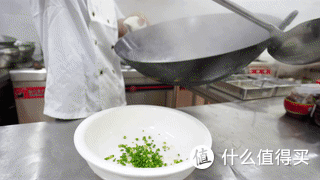 冬季喝什么汤?试试这道营养滋补的【豆腐煮泥鳅】,汤汁浓白鲜美无比