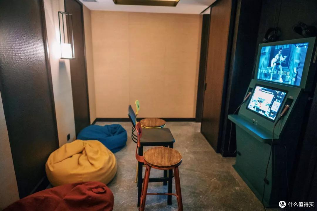 这也许是最“不务正业”的一家阿丽拉了