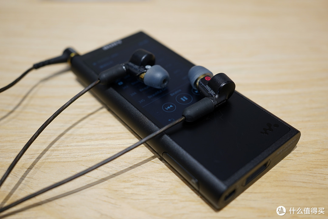 万字长文体验，SONY NW-ZX300A音频播放器是否值得买