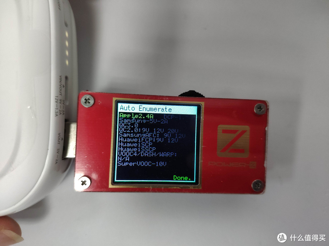 使用POWER-Z KT001对移动电源的USB-A接口进行快充协议检测，检测结果得知USB-A接口只支持Apple2.4A快充协议