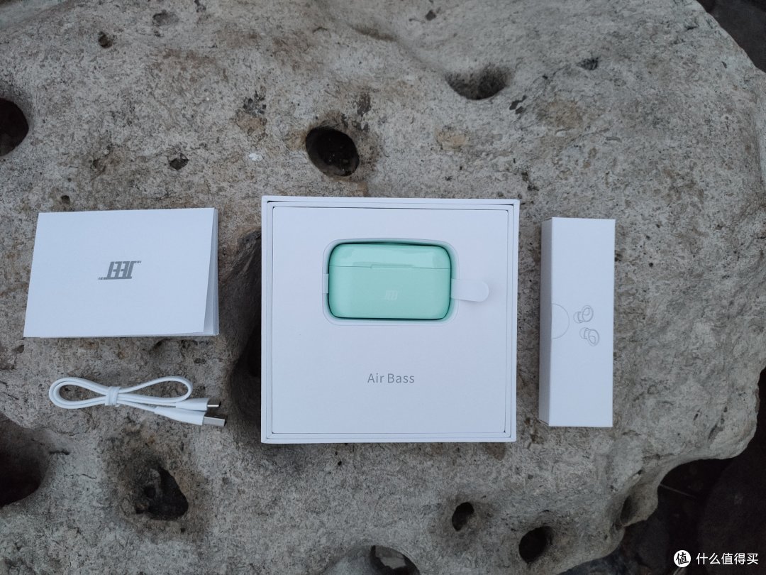 JEET Air Bass — 做个漂亮的实力派