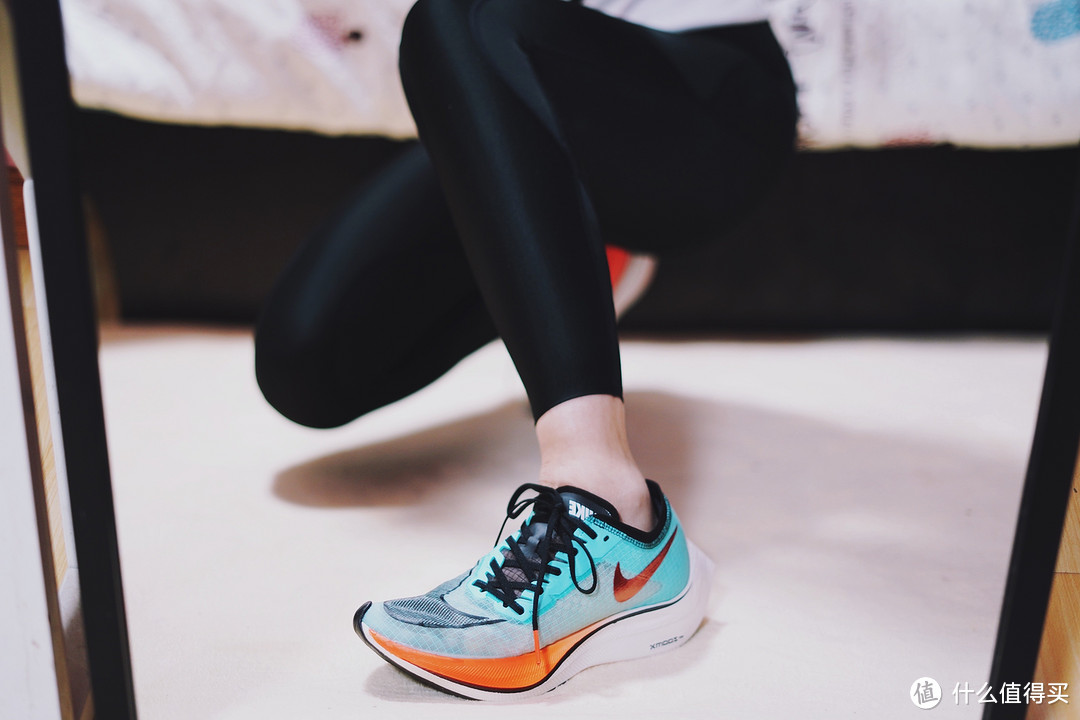 地表最强跑鞋——Nike ZoomX Vaporfly Next%箱根驿传限定版开箱
