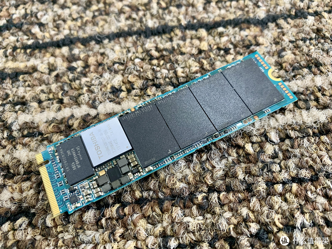 东芝RD500对决英特尔760P 谁是1TB SSD王者？