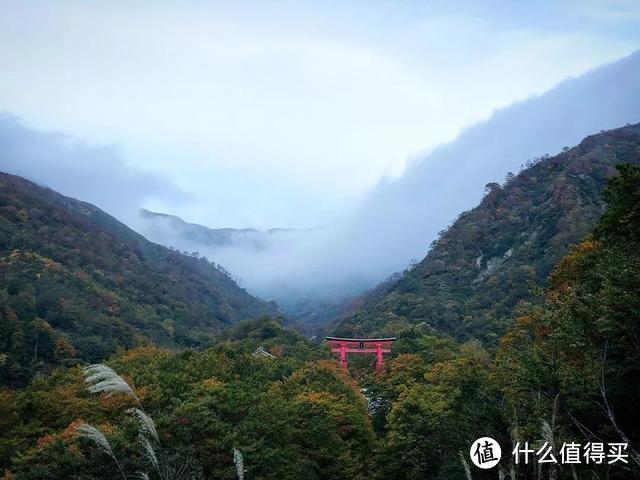 不输北海道的童话秘境，泡温泉、滑雪、吃和牛样样上头