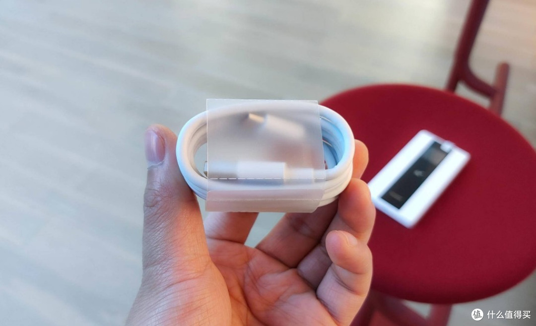 让任何手机都能用上5G,华为5G随行WiFi评测