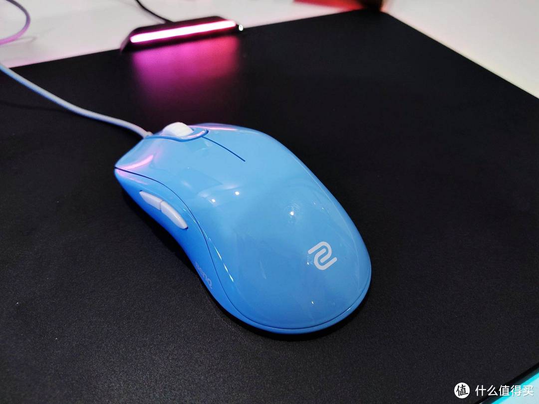 稳中有升的优质FPS鼠标 - 卓威Zowie FK2-B上手实测