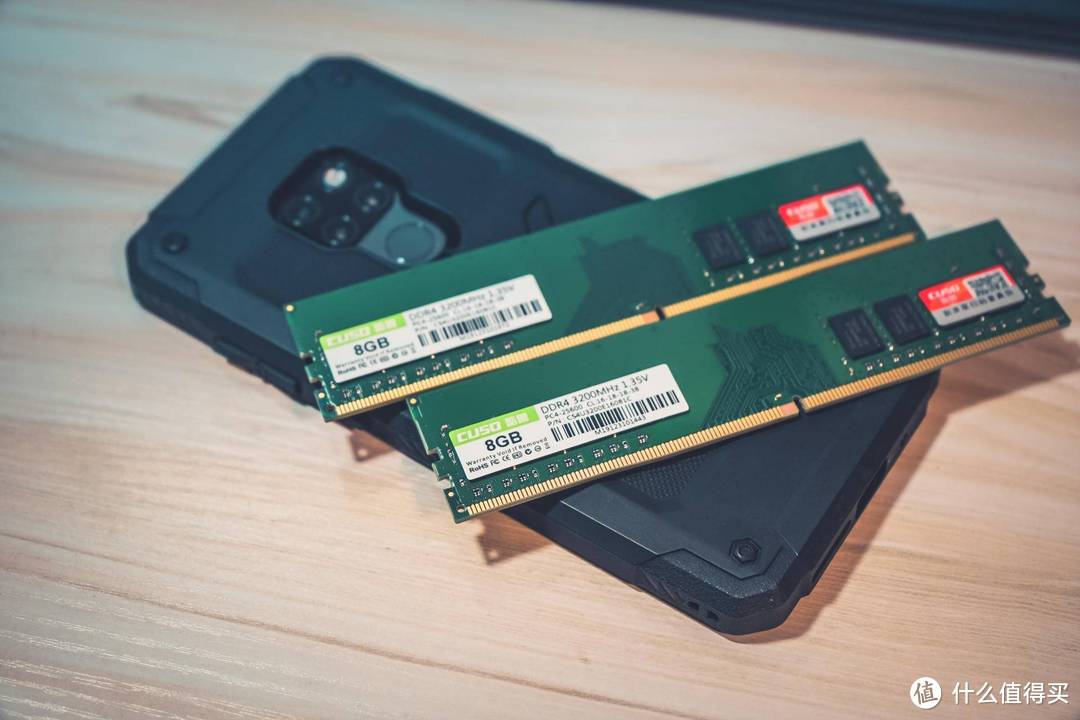 RGB、高频率、容量不可兼得?酷兽3200MHz混搭测试