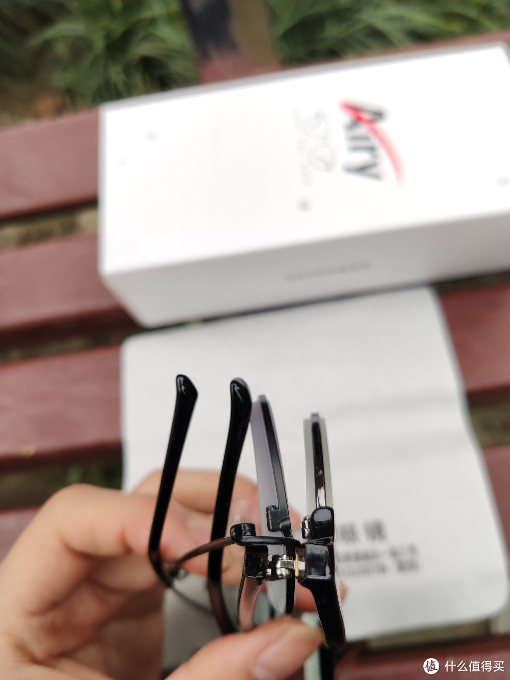 20+的眼镜和依视路有啥不一样???---简单对比~(多图多废话)