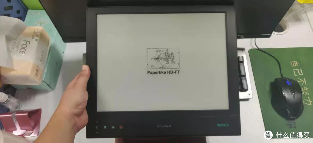 大上Paperlike HD显示器测评：用墨水屏玩电脑有多爽？