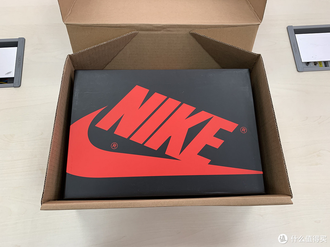 AJ1 黑丝绸 Air Jordan 1 “Black Satin” 