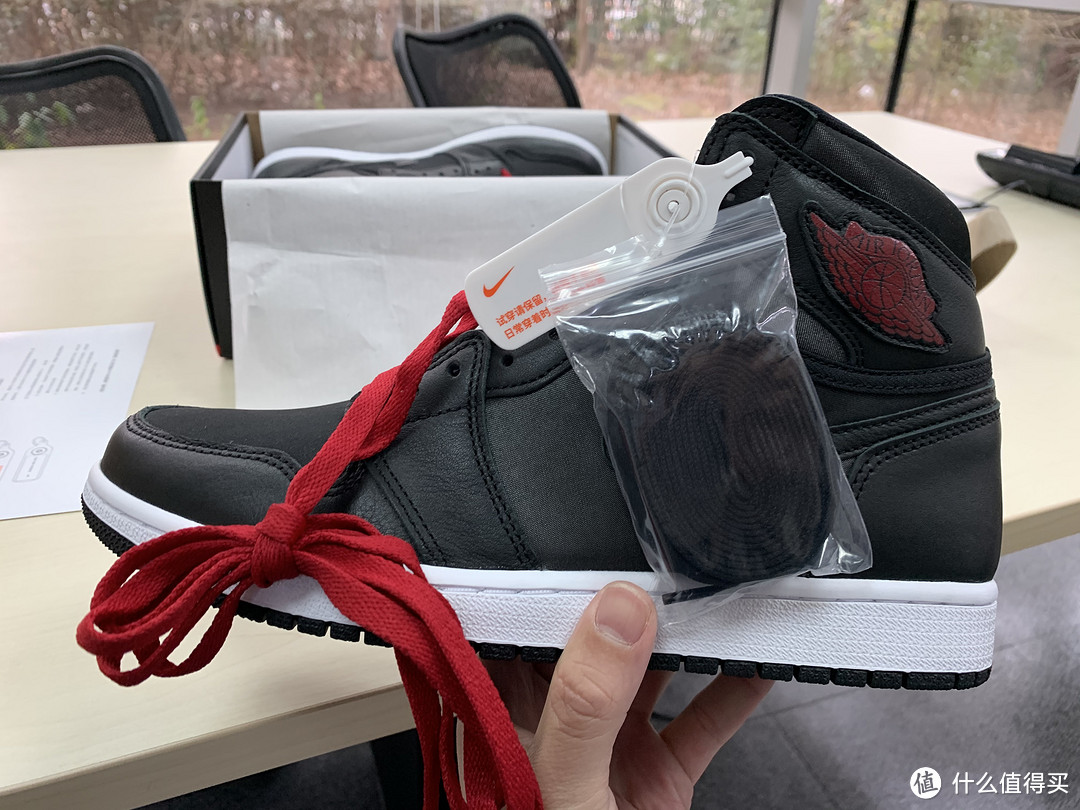 AJ1 黑丝绸 Air Jordan 1 “Black Satin” 