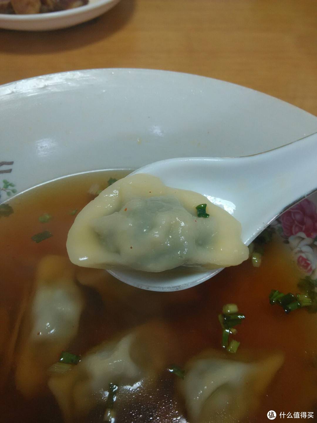 三全素水饺（香菇青菜）。