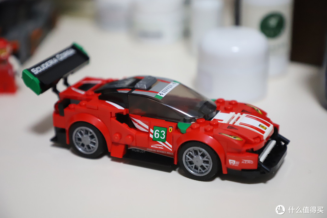 LEGO 法拉利 488 GT3 六颗粒冠军赛车也香