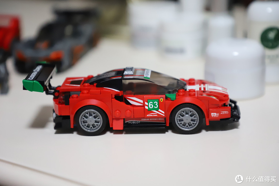 LEGO 法拉利 488 GT3 六颗粒冠军赛车也香