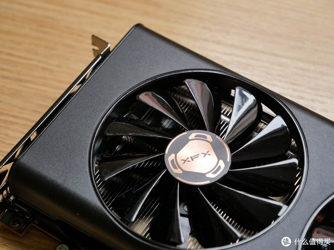 XFX RX5600XT 6GB首发测试：Navi10又新增一张中端卡