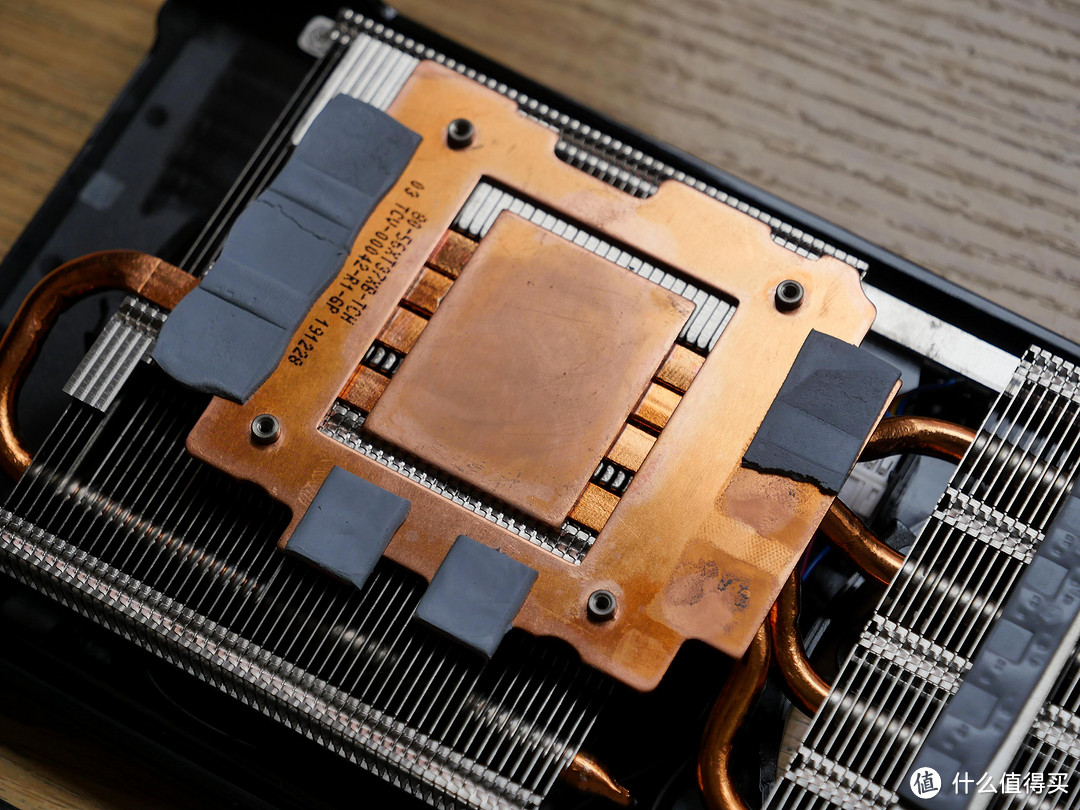 XFX RX5600XT 6GB首发测试：Navi10又新增一张中端卡