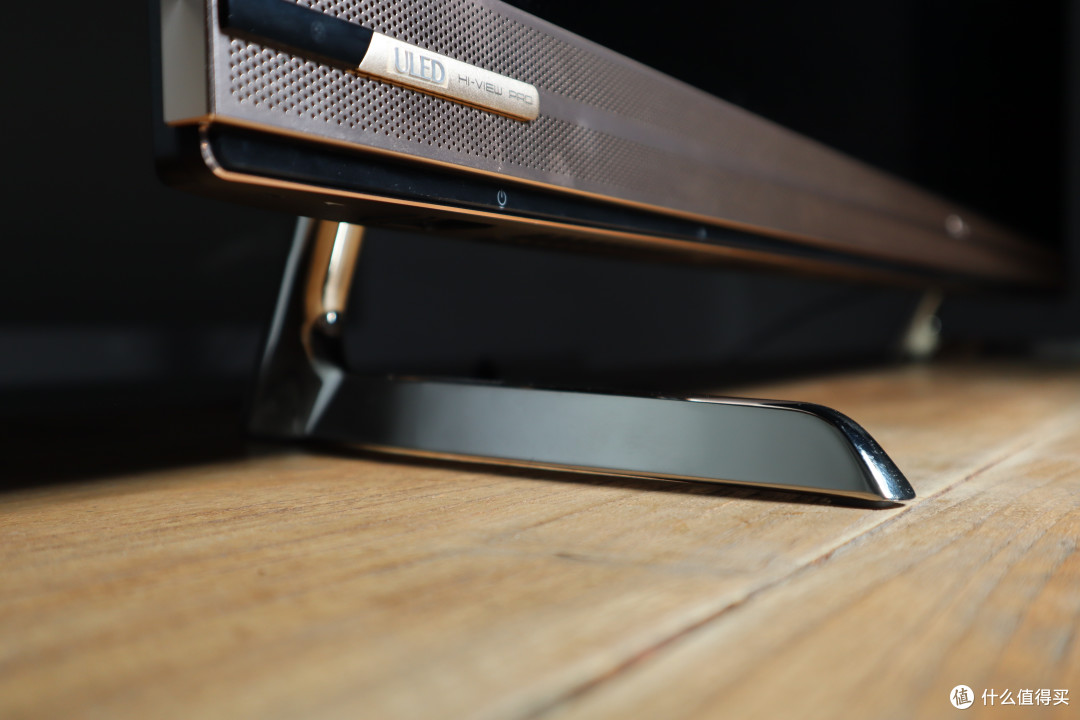 颜值能打,迭代芯片带来画质体验新境界——海信u8e电视评测