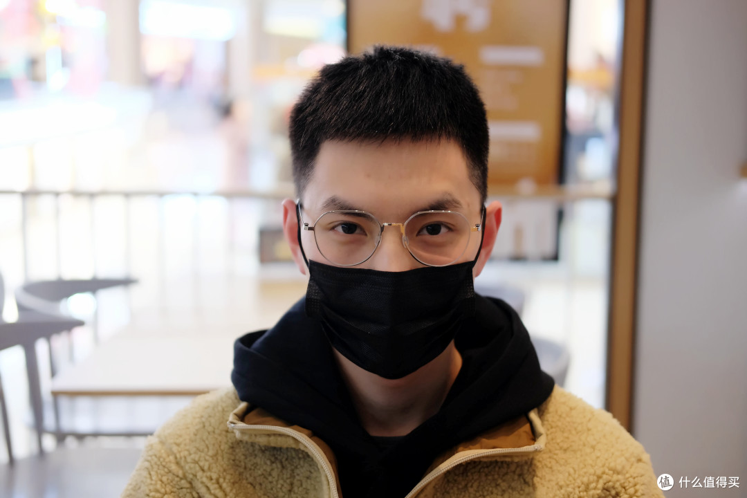 我随身戴的眼镜是怎样的？TAPOLE轻宝变色眼镜体验