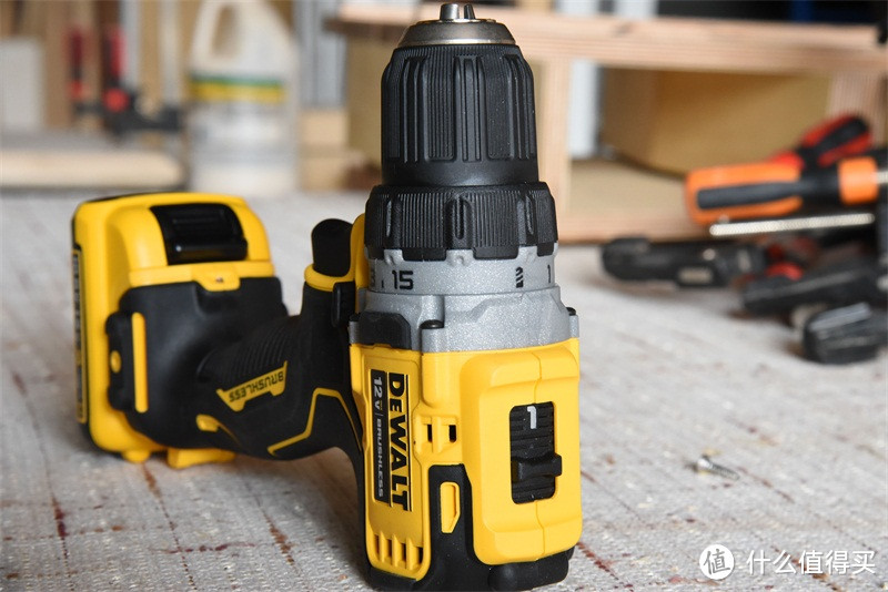 得心应手，一手掌握---得伟（DEWALT）DCD701M 12V无刷多功能双速锂电钻入手体验