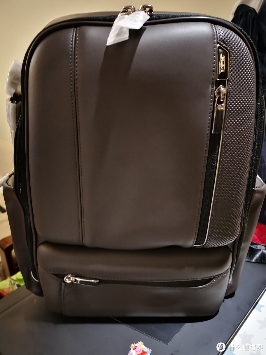 TUMI arrive皮革双肩包0955013TP