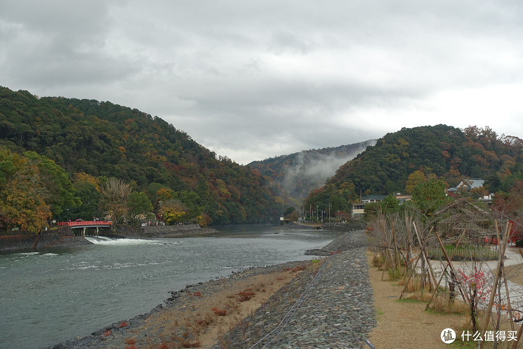 宇治川边