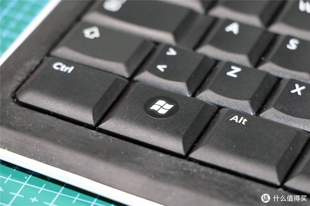 设计之美：微软6000人体工学蓝牙键盘
