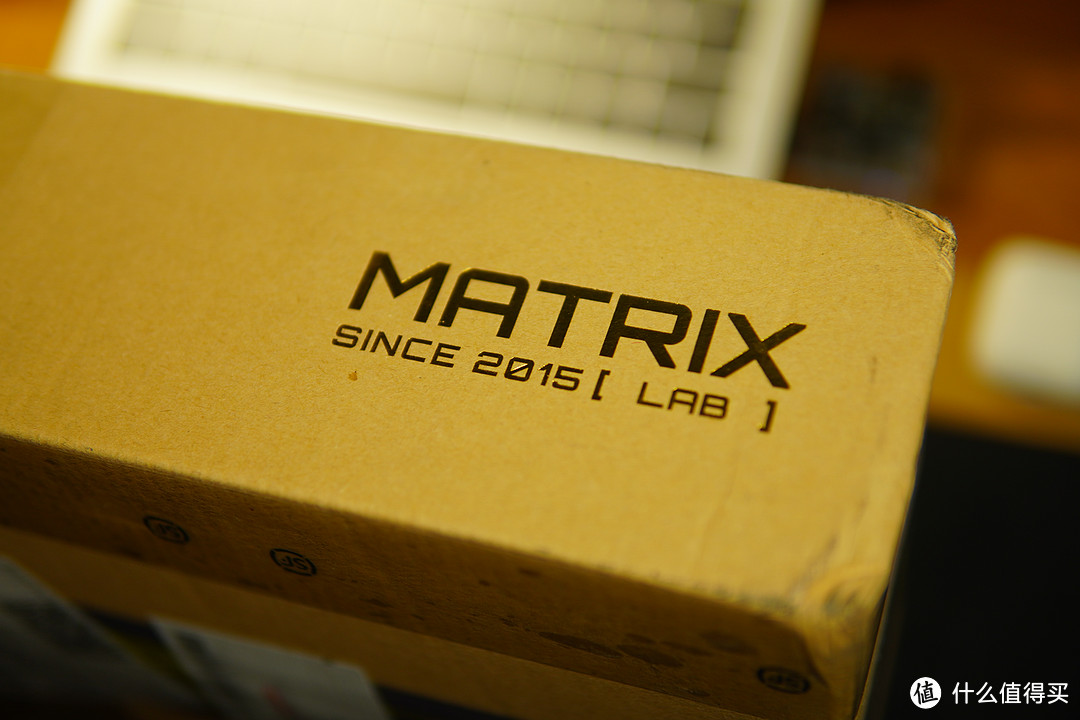 过新年开箱一个Blind Box——Matrix Mr.hat (Santa)