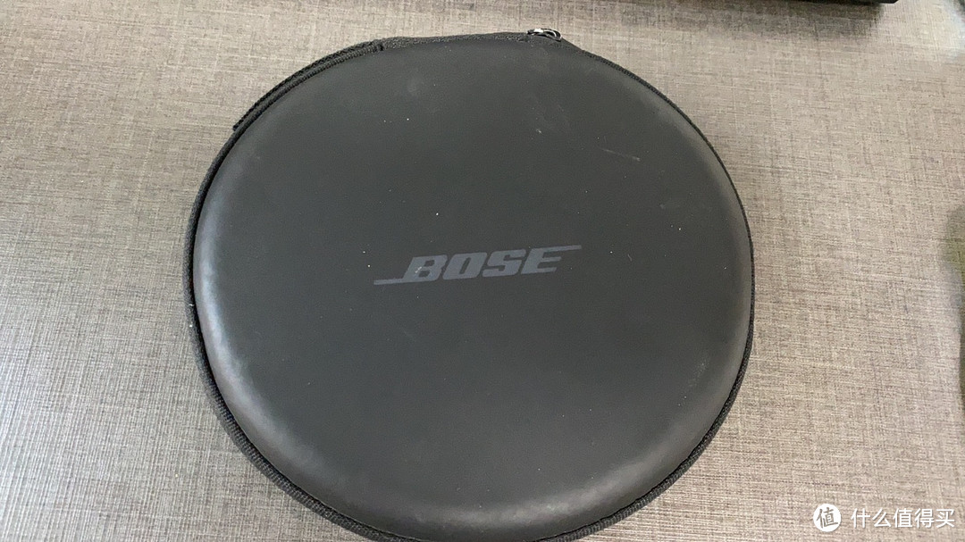 BOSE Q30