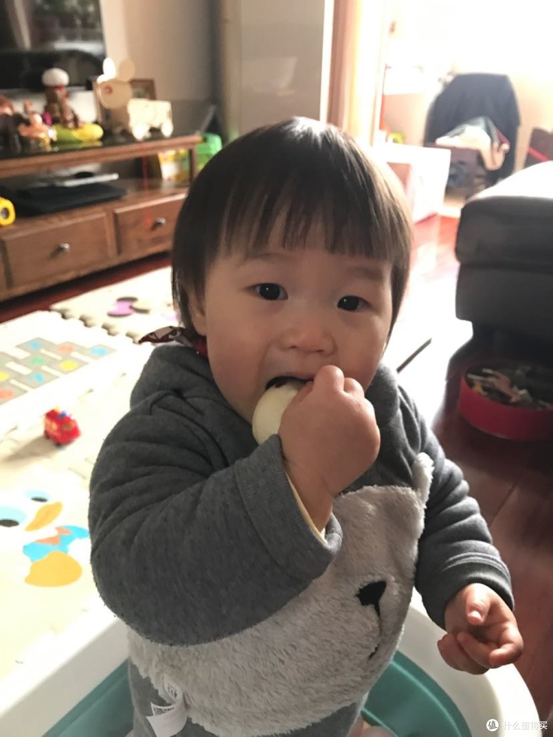 2020的新年只能宅在家里给孩子提前做兔子灯!