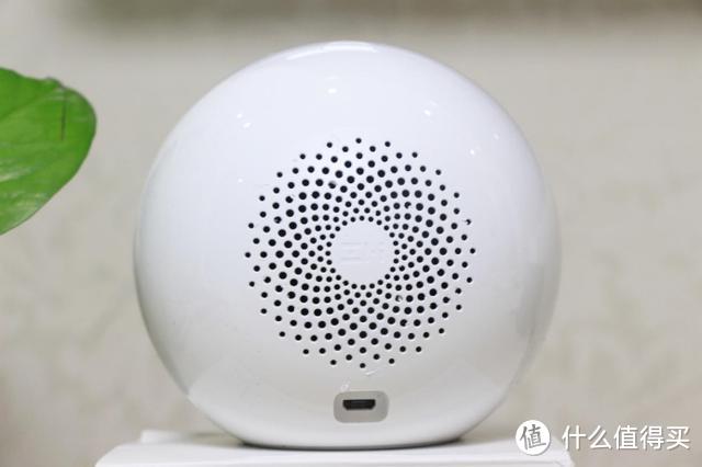 有了这款“叫床神器”,让你起床不费力:ZMI紫米闹钟音箱评测