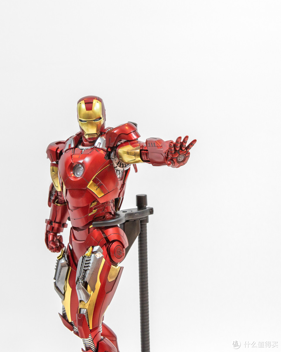 怀念华丽的首次集结——Hot Toys 钢铁侠 Mark 7 合金版 1/6可动人偶