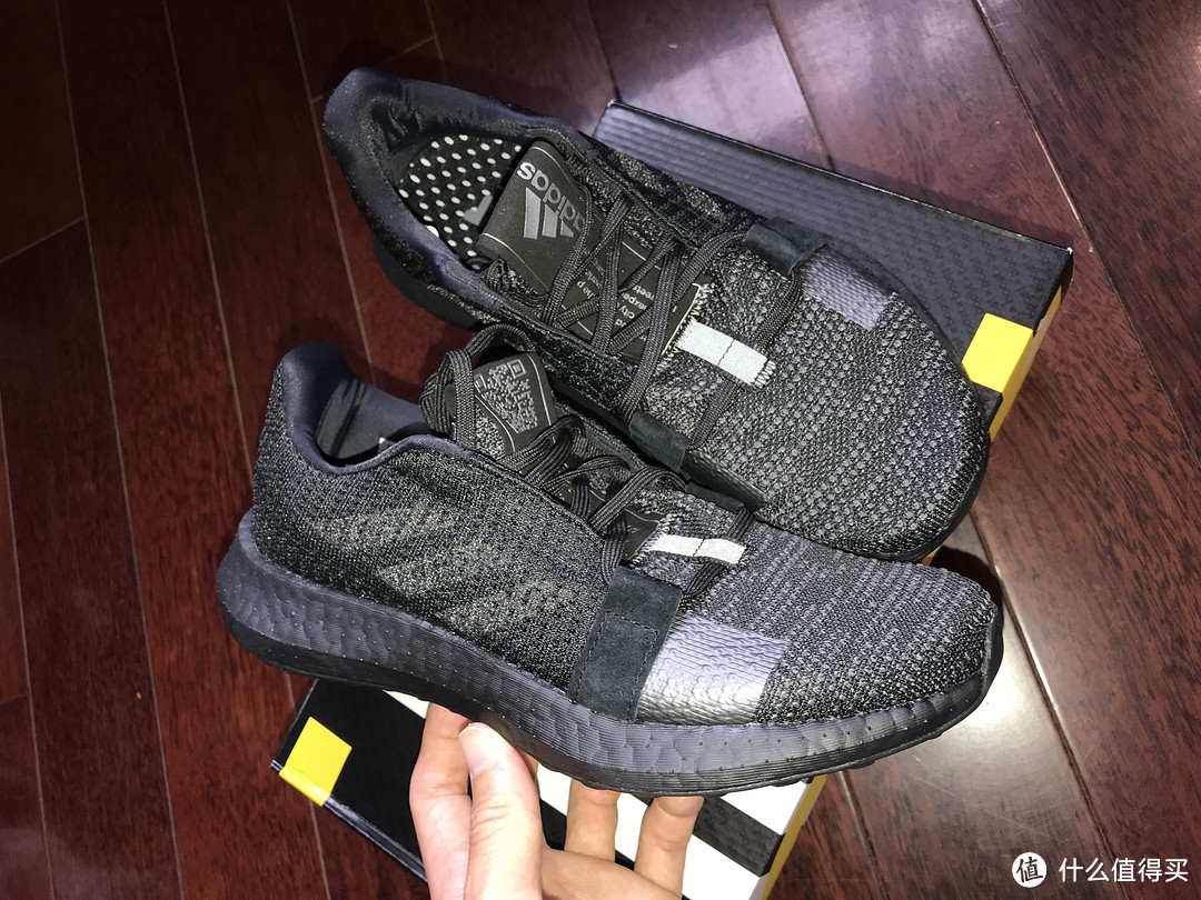 酷黑黑武士——adidas SenseBOOST GO U跑步鞋