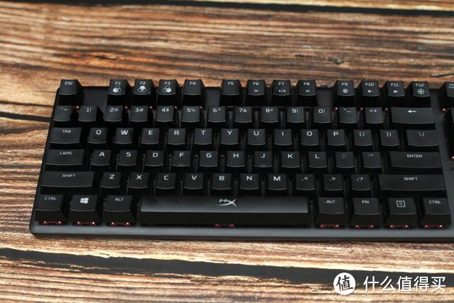 炫彩光效自主轴体加持，Hyperx起源游戏键盘竞技版产品分享