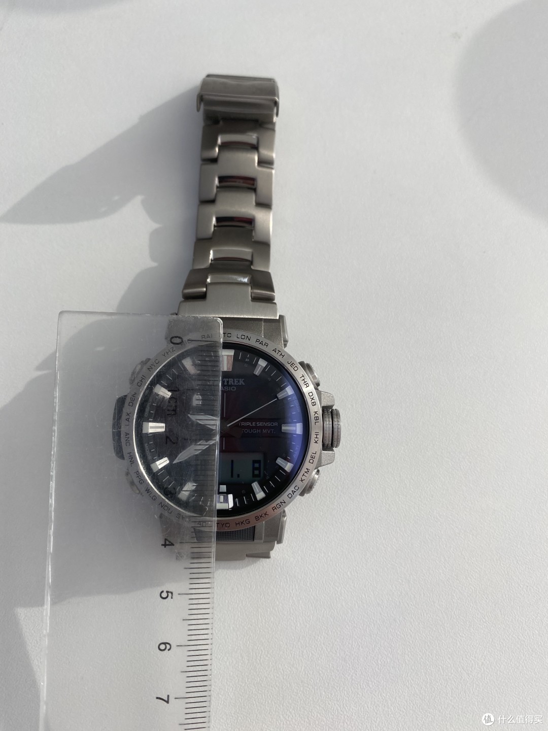 表镜直径大约3.5cm