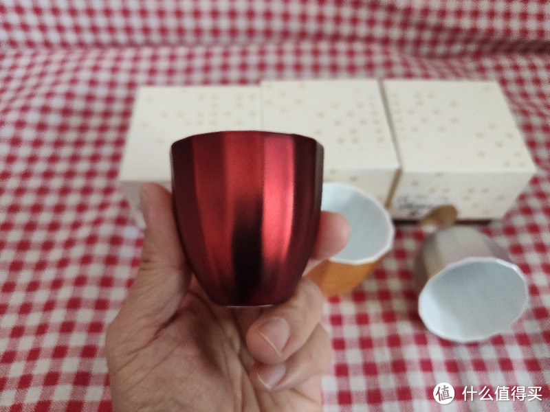 200一个,箔一茶杯不香吗?