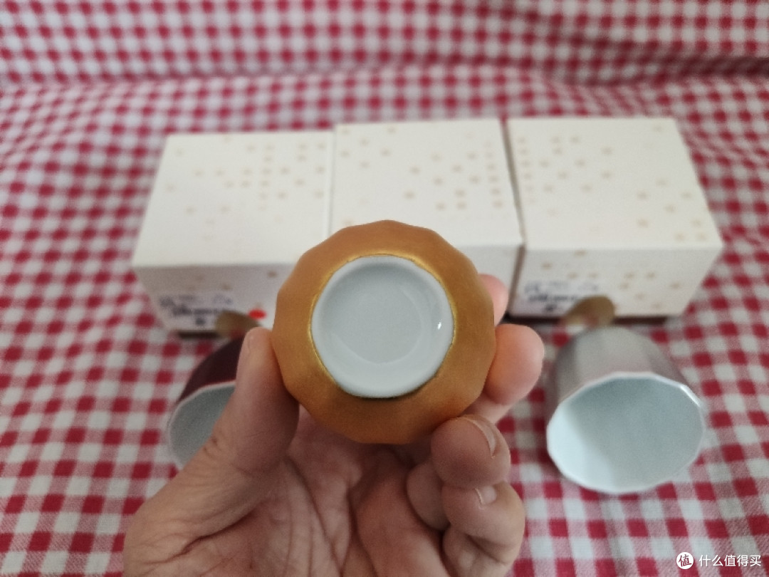 200一个,箔一茶杯不香吗?