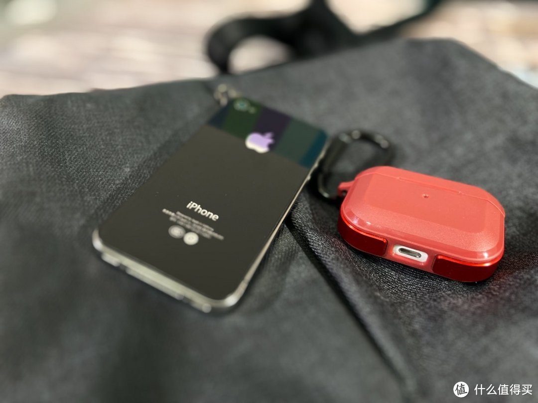 颜值在线,全方位保护!— Defense AirPods Pro耳机壳使用测评