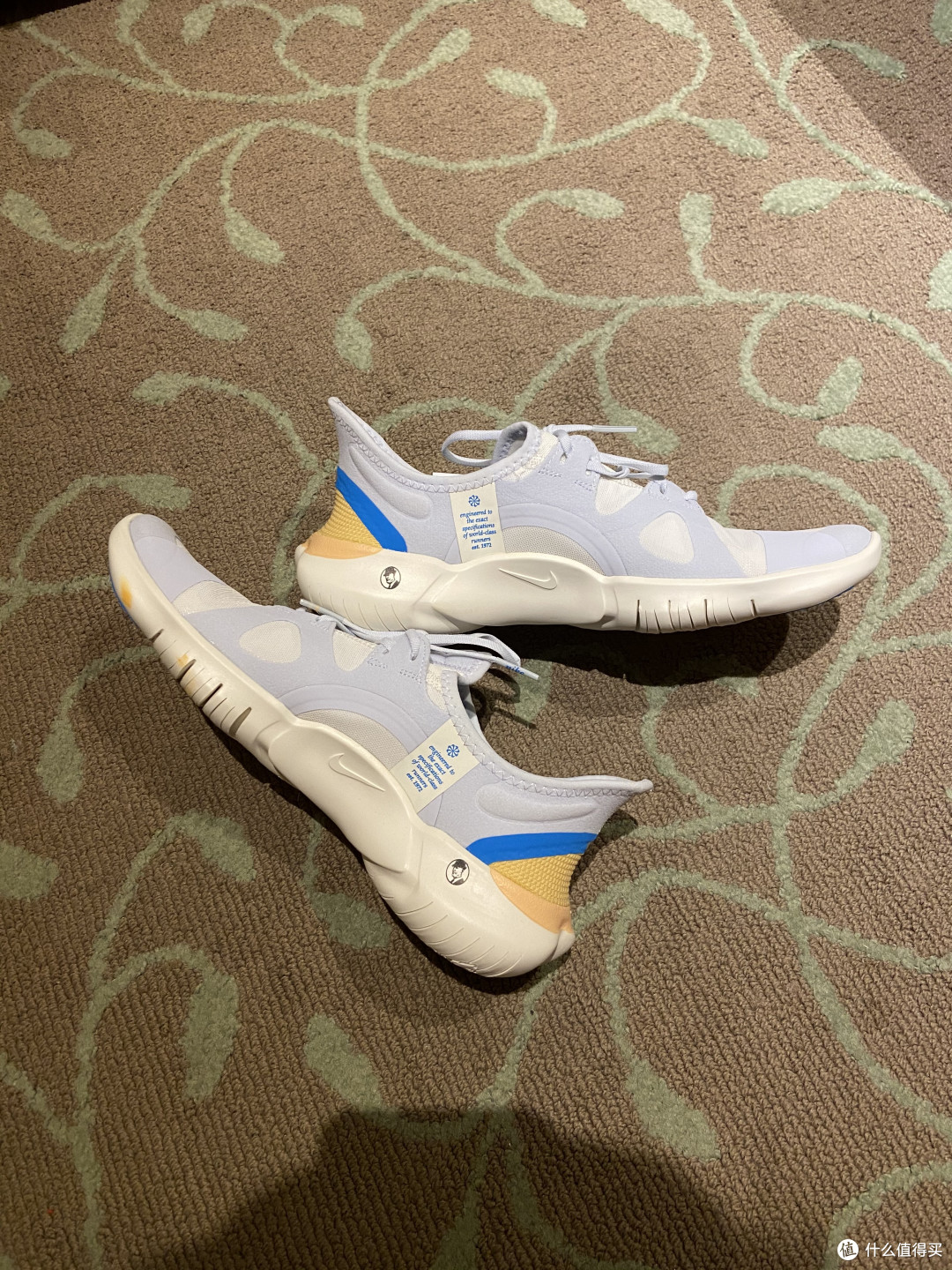 #原创新人#轻便灵活的Nike Free RN 5.0 JDI跑步鞋