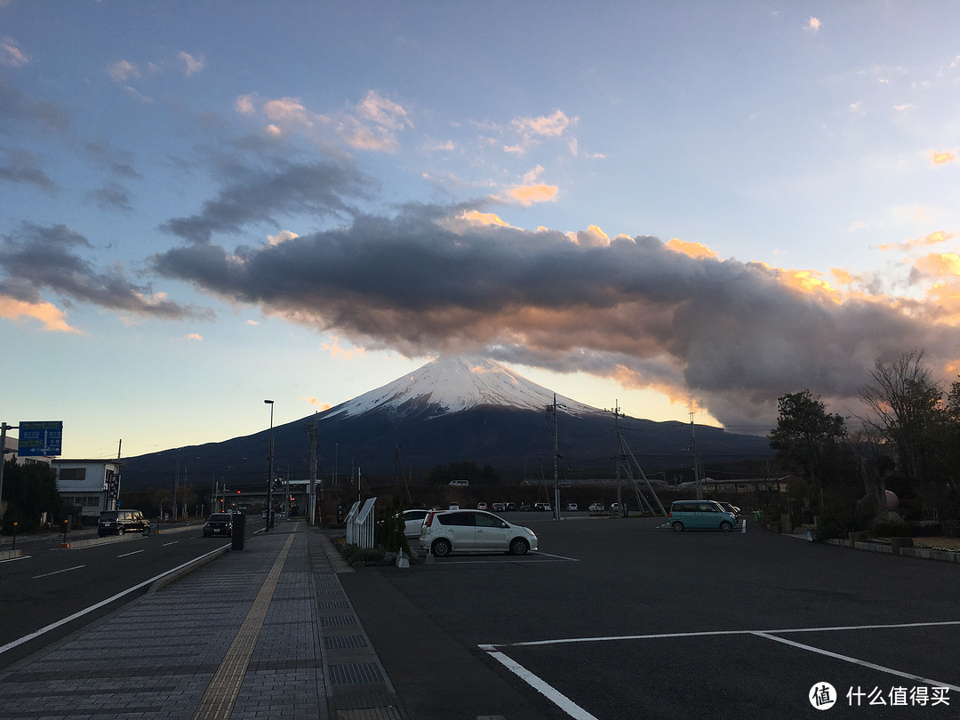 河口湖一日游+迪士尼海洋