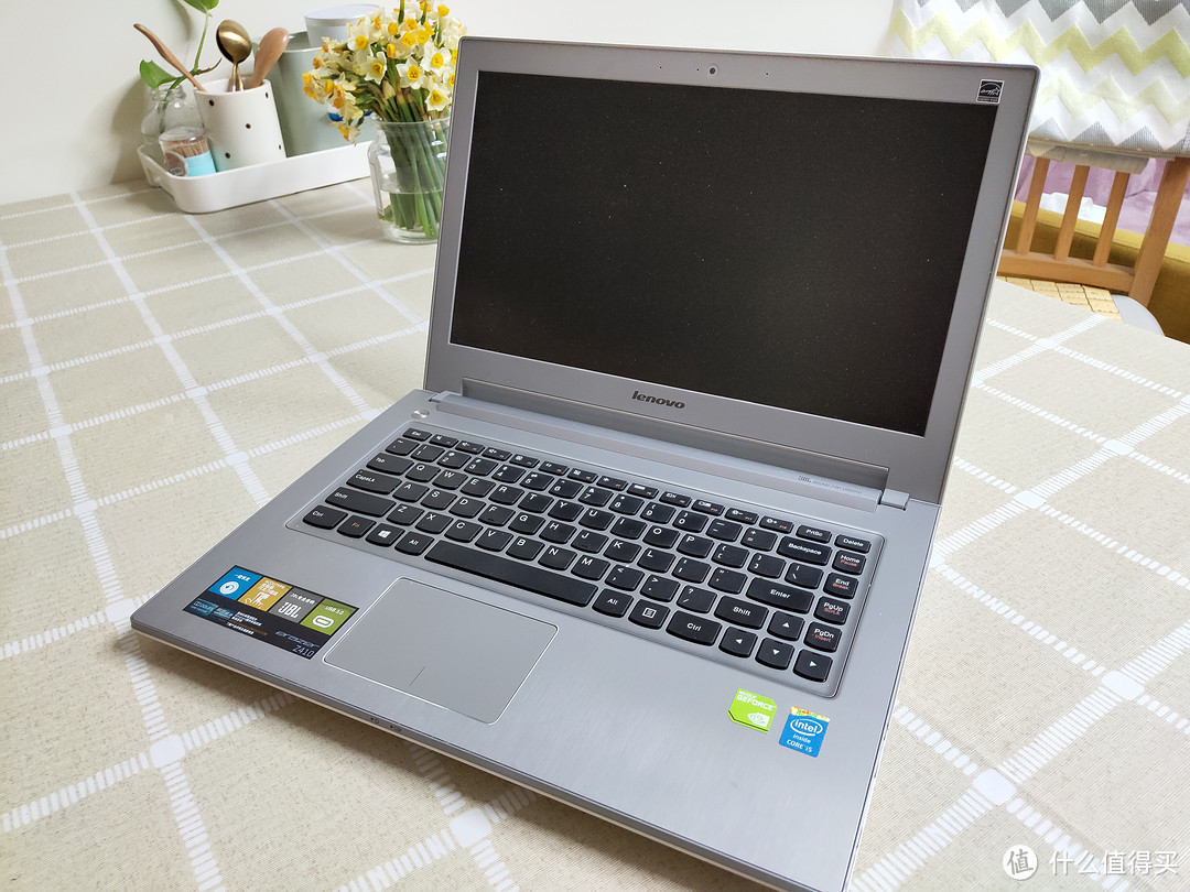 Lenovo Z410 白色