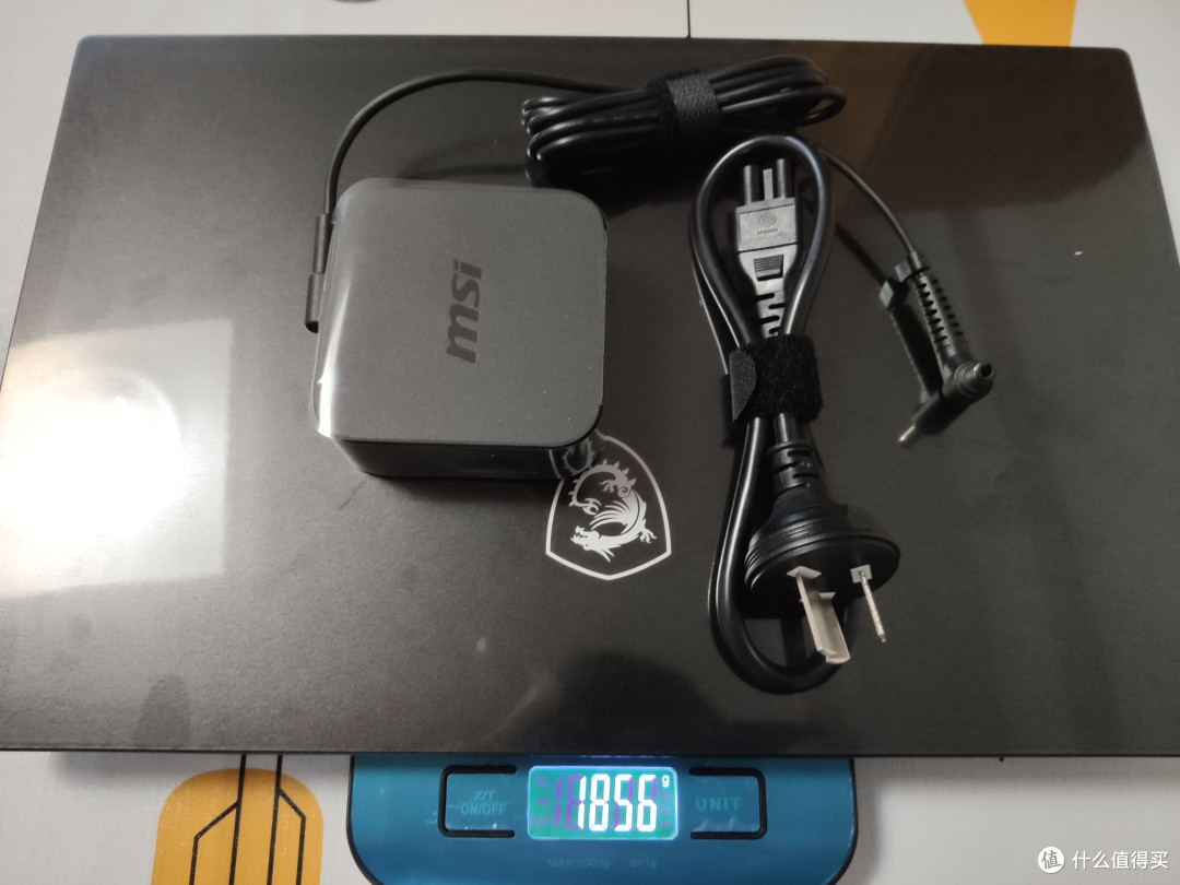 旅行重量约为1.86kg。
