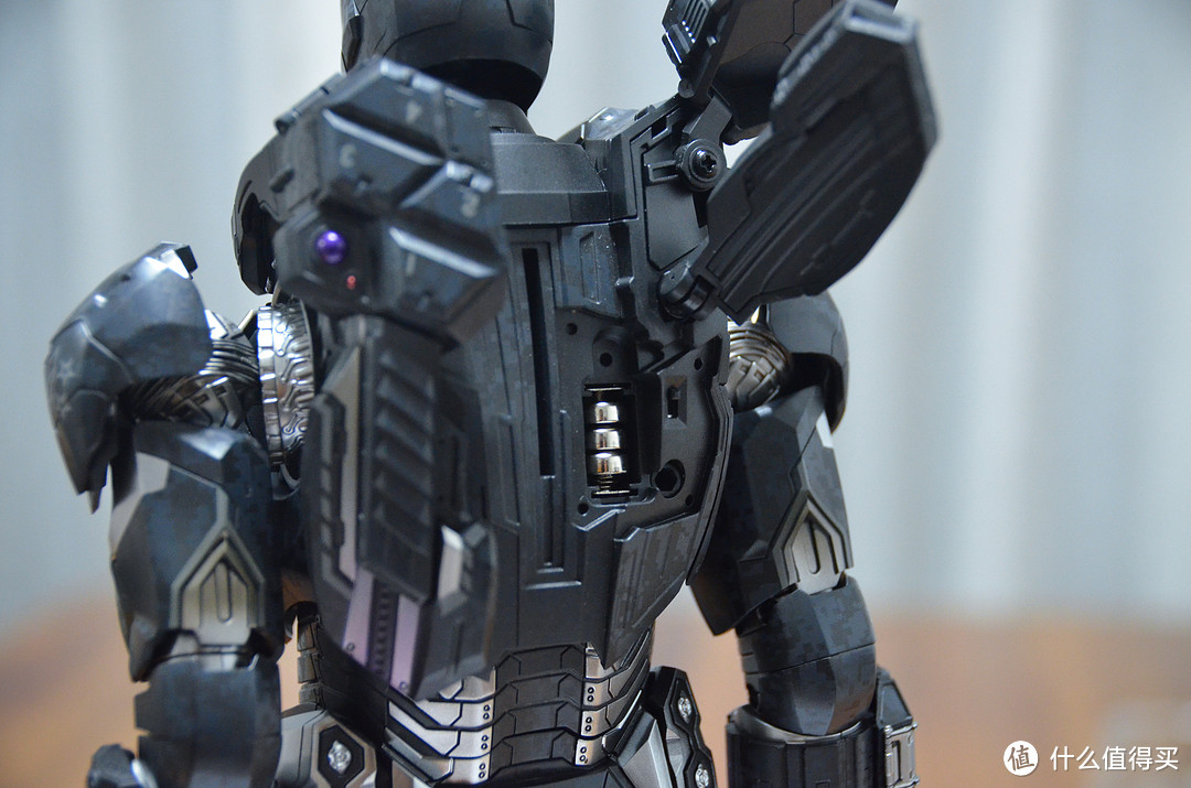 HOTTOYS War Machine Mark Ⅳ战争机器4.0开箱测评