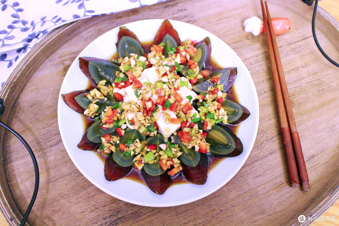 饭店做的皮蛋豆腐为啥好吃？原来料汁是关键，难怪嫩滑又爽口