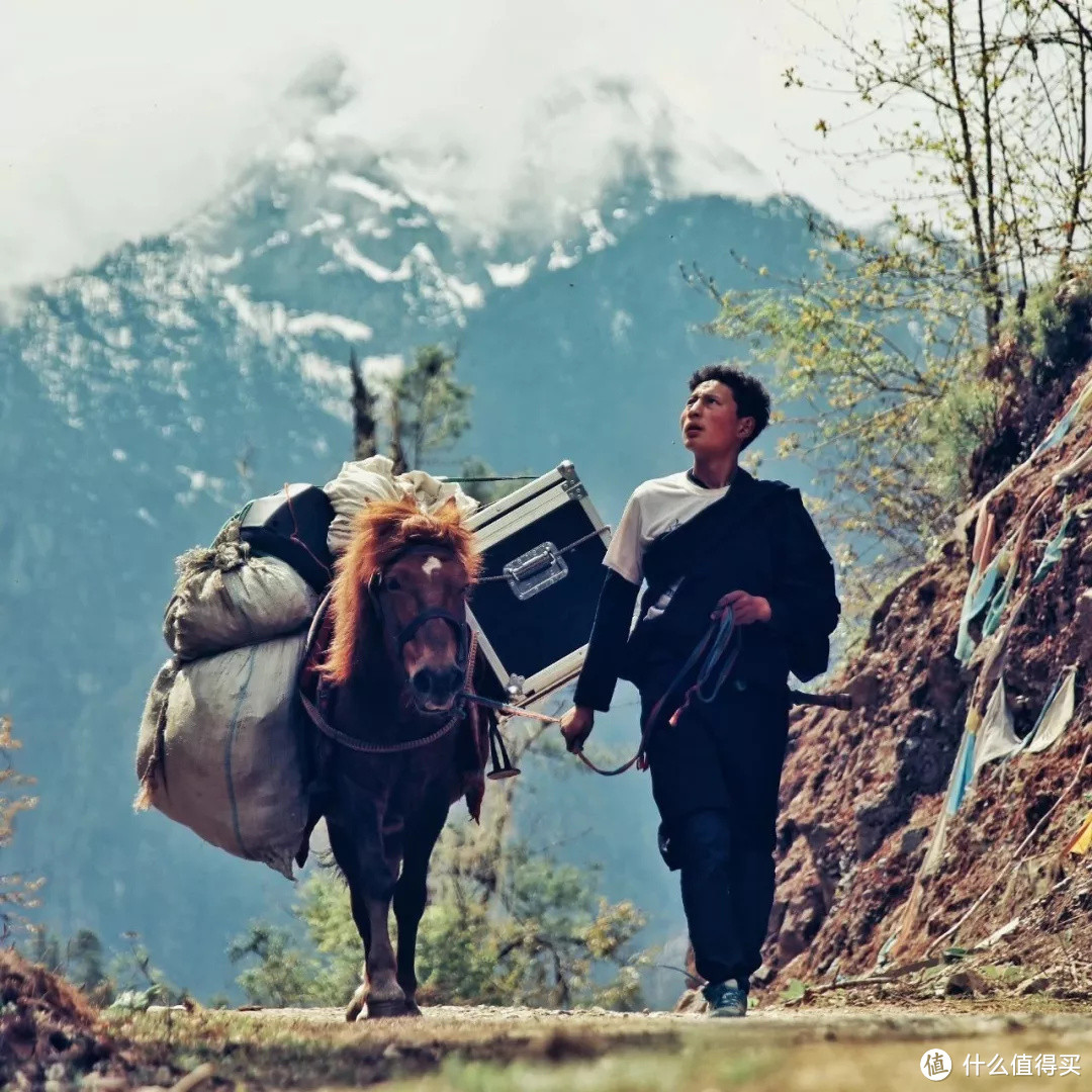 无法出行的时候，让这些高分纪录片带着眼睛去旅行