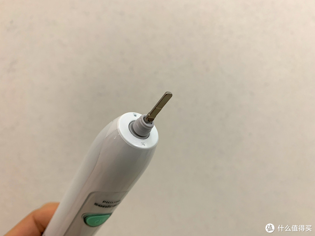 电动牙刷怎么正确使用？飞利浦 HX6730/02开箱+使用体验→给牙龈敏感、口腔溃疡的建议