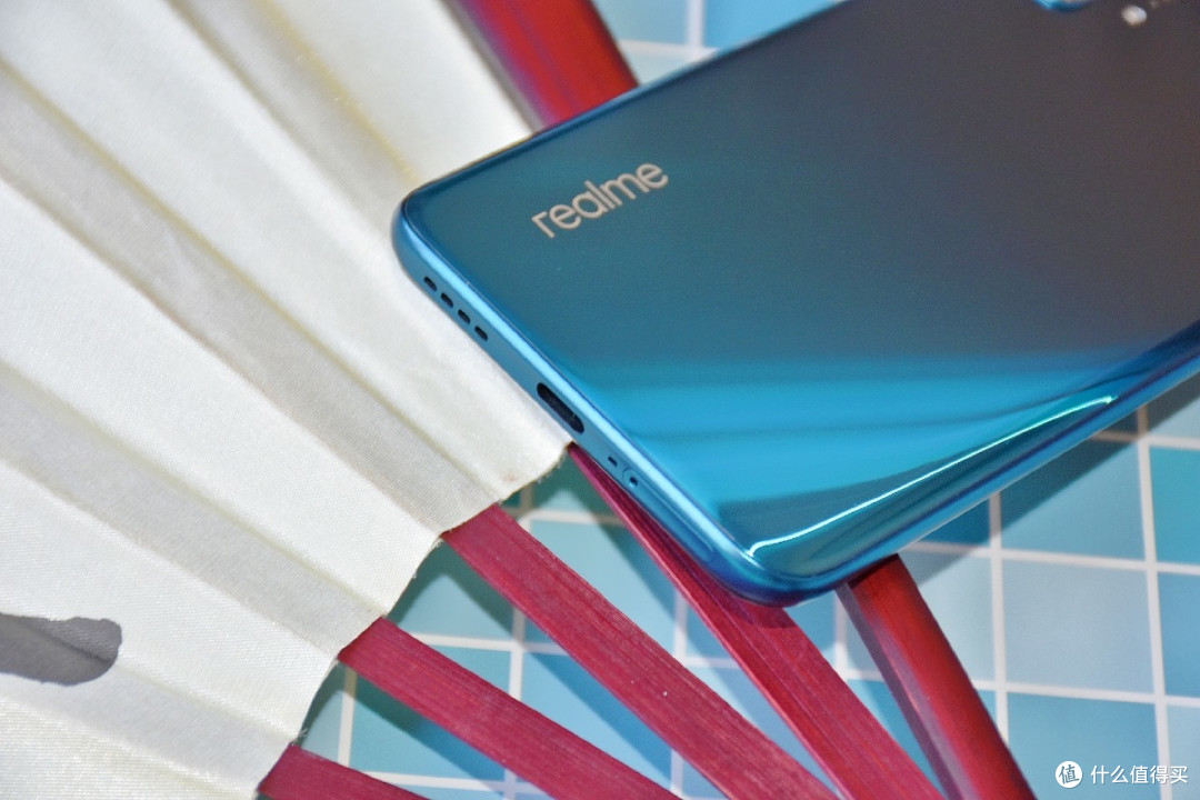 2020首款5G手机,realme真我X50性能不俗