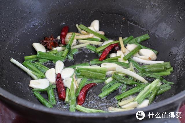 足不出户十几天，元宵节只有一道菜，晒朋友圈被点赞：色香味俱全