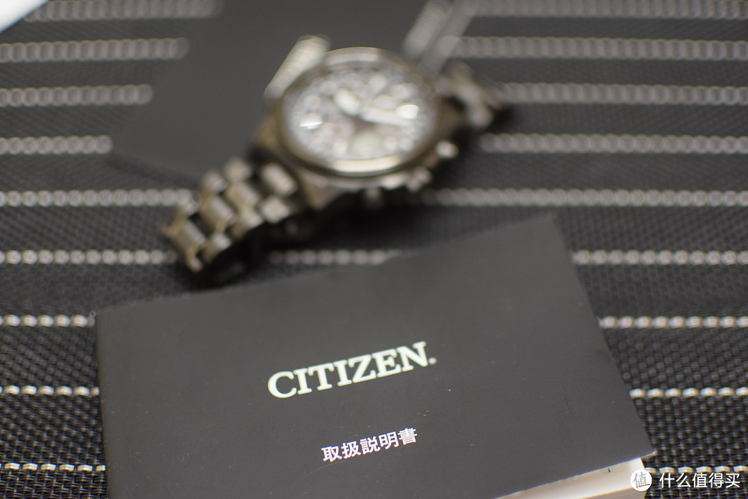 小众的钛合金光动能多局电波表 西铁城“黑天使” CITIZEN JY8025-59E