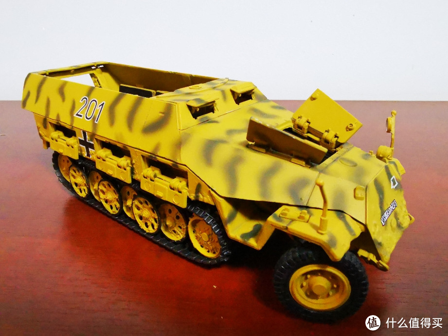 FOV 1:32 Sd.kfz. 251/1 D型半履带装甲车