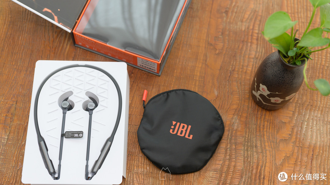 国际大厂售价不到千元的主动降噪耳机？JBL T280NC了解一下